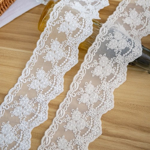 Yards 8cm wide - lace, ribbon