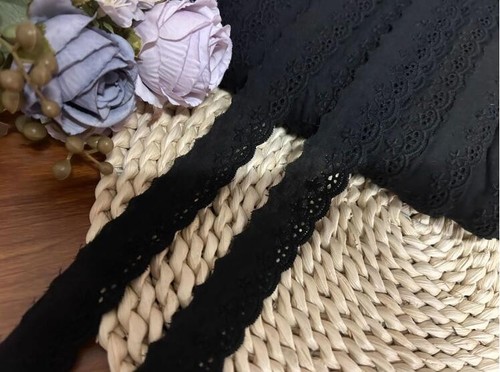 Black cotton broderie - black,
