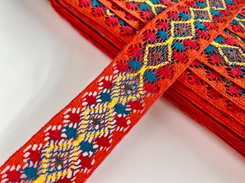 Vintage 100 cotton cluny lace - 100%,